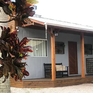  Apartamento Container
